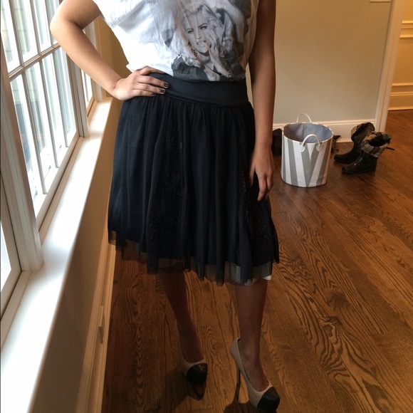 DKNY FAB SKIRT - Picture 3 of 4