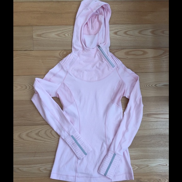 Lululemon Run Back On Track Pullover