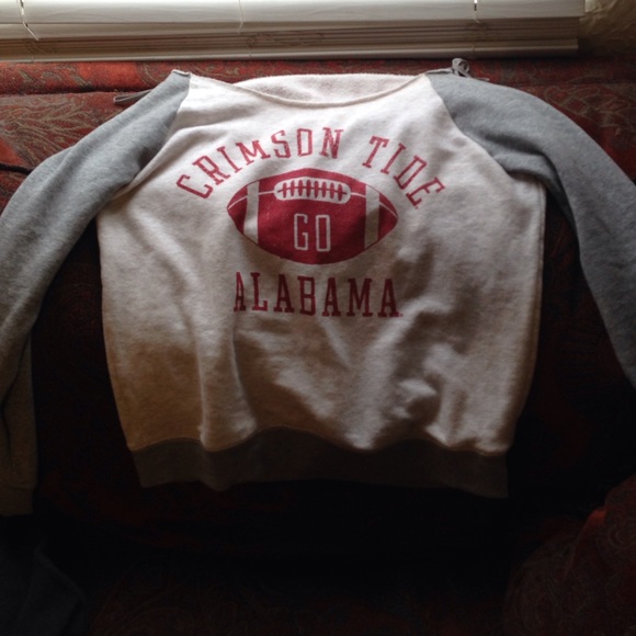 Off the shoulder sweater - Picture 1 of 3