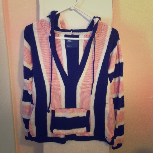 BUNDLE TRADE!! AE Boho, A&F Hoodie, Roxy Purse