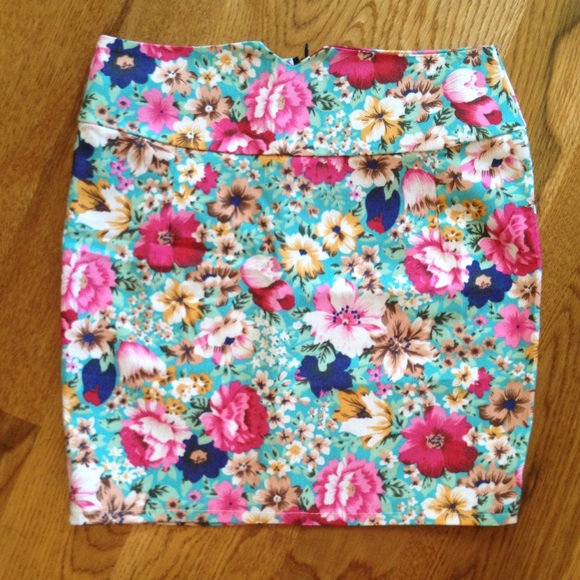 Floral Print Skirt