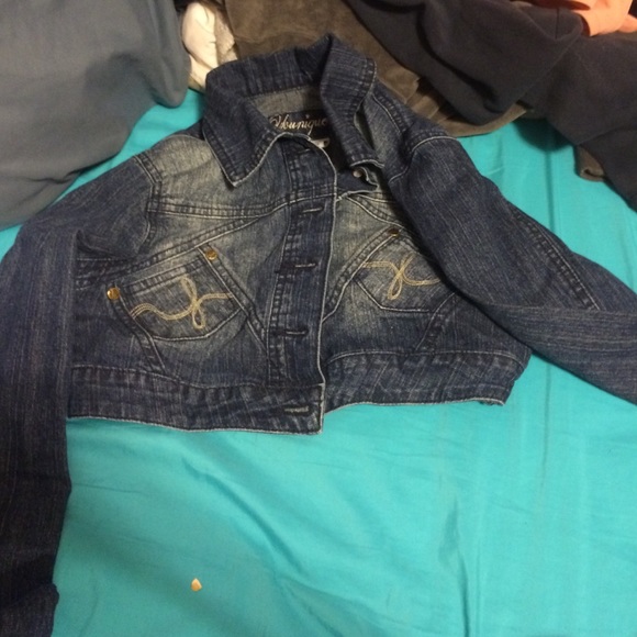 crop top denim jacket
