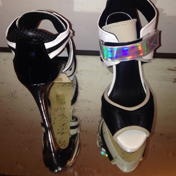 Also heels