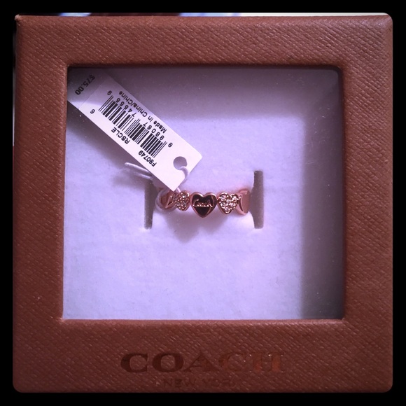 🚫SOLD‼️Coach rose gold multi hearts ring size 6