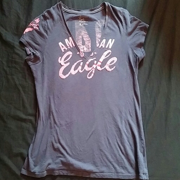 American Eagle shirt