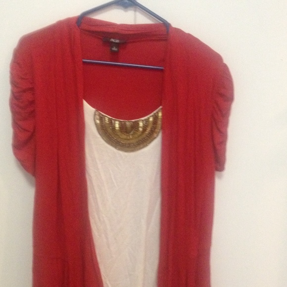 Cute red and white top