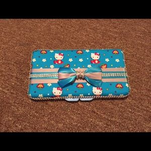 Hello kitty Deluxe wipes case
