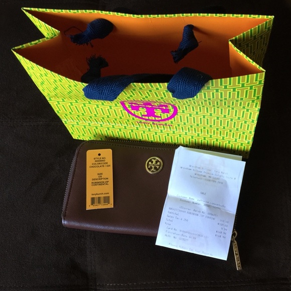 $$$ SOLD. $$$. TORY BURCH WALLET