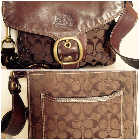COACH Signature shoulder bag purse - Picture 2 of 4
