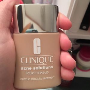 Clinique acne foundation