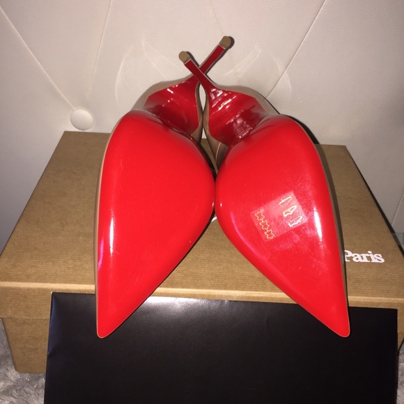 SOLD - Picture 3 of 4