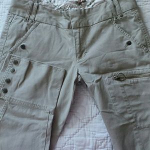 Younique beige Capri pants