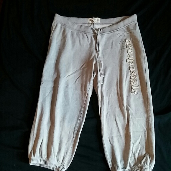 Aeropostale Capris
