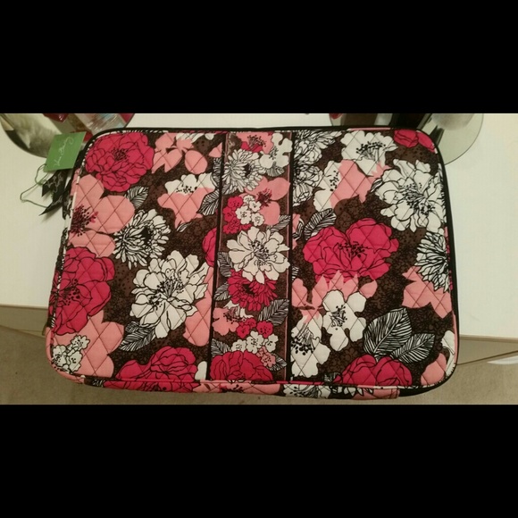 Vera Bradley Accessories - Vera Bradley 17" laptop case