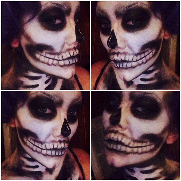 My Little Chameleon... - Picture 2 of 3