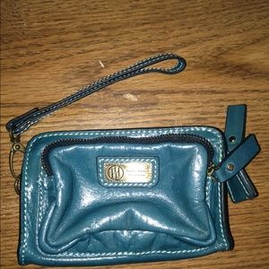 Hayden Harnett Pilot