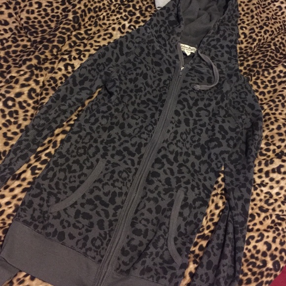 Cheetah jacket - Picture 3 of 3