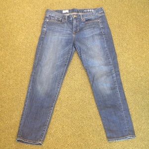 Ankle-length GAP jeans