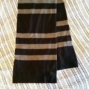 Men's Express scarf