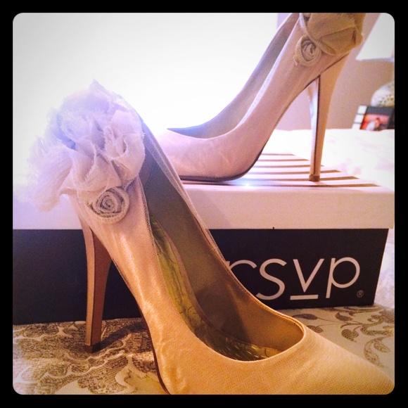 PERFECT Spring/Summer Occasion Shoe! NWB