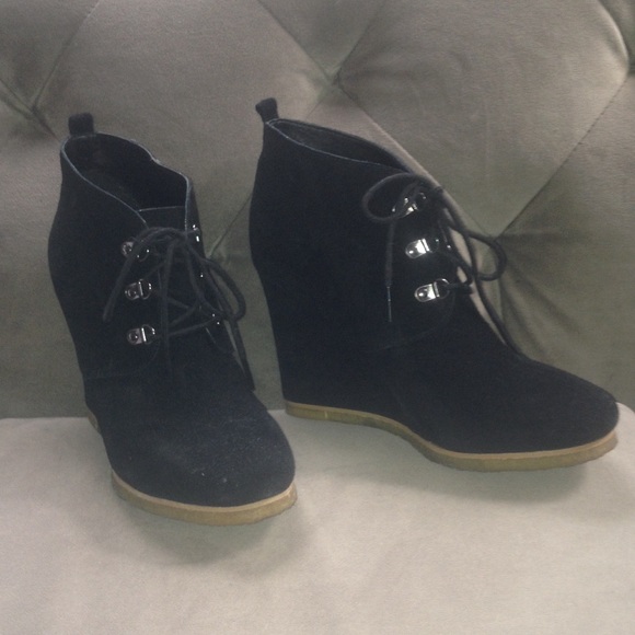 Steve Madden Tanngoo Wedge Booties