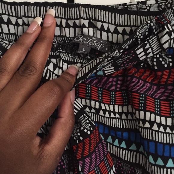 Aztec shorts - Picture 3 of 4