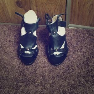 Steve Madden sling back heels