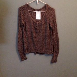 Long sleeve top
