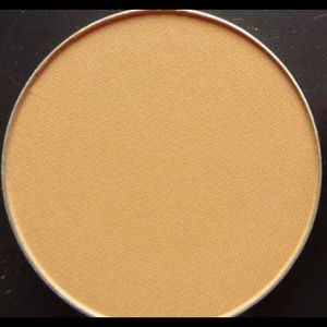 MAC Soft Focus Shaping Powder