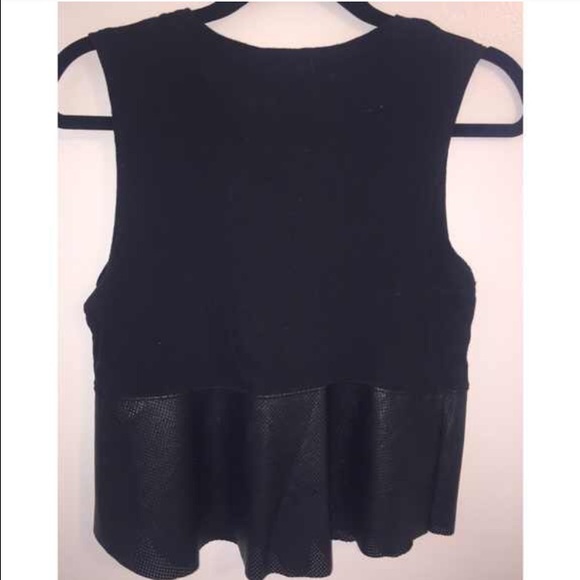Peplum Top 🌺