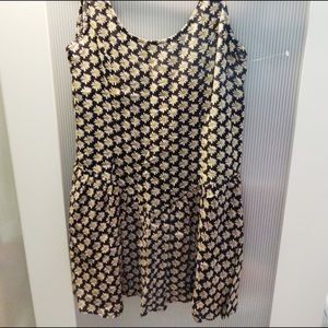 Floral shift dress