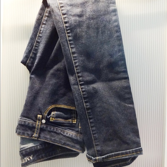 Indigo jeans