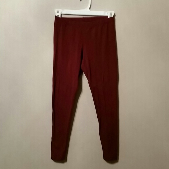 Maroon leggings