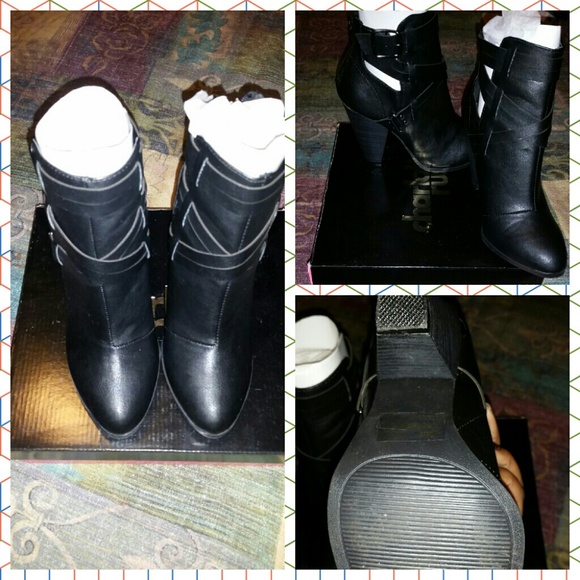 New without tag cute above the ankle black boots