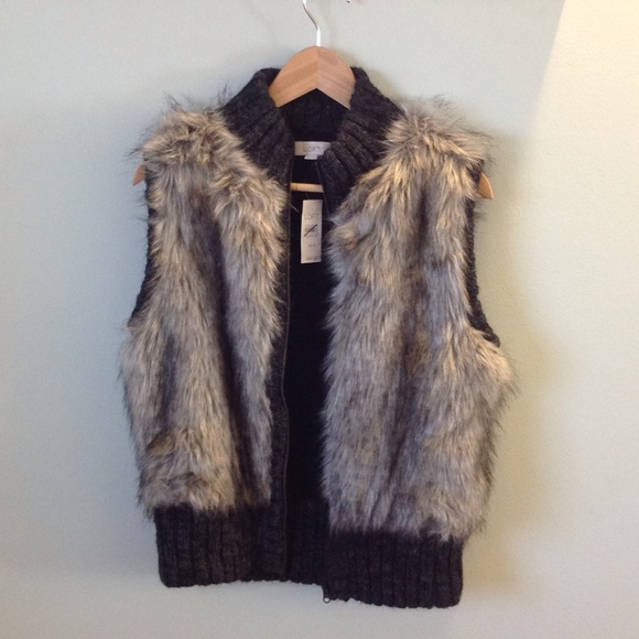 Loft women's faux fur vest
