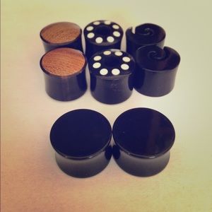 Bundle!! 4 pairs of 3/4 in. (19mm) plugs!!