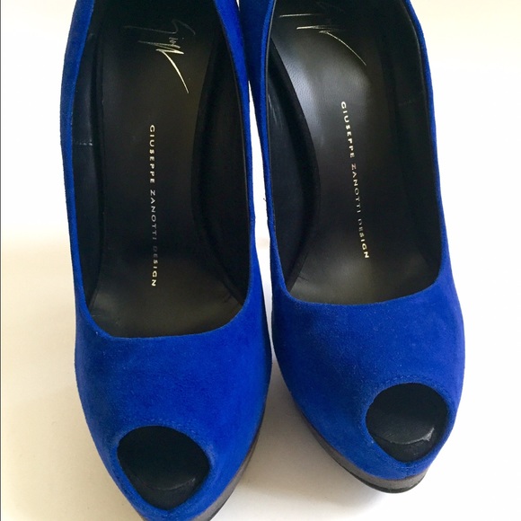 Giuseppe Zanotti Peep Toe Heels - Picture 2 of 3