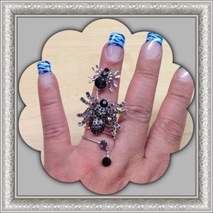 🎄New Unique Spider Fashion Ring.