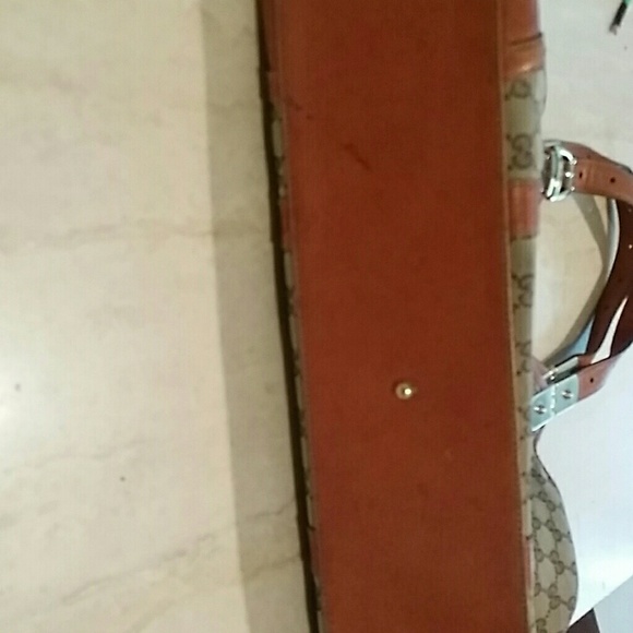 Gucci Authentic Bag - Picture 2 of 3