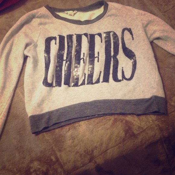 Cropped sweater