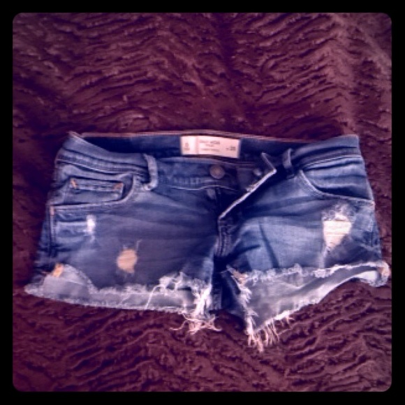 Gilly Hicks jean shorts