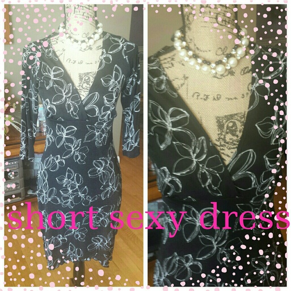 MOVING SALE🚛. Short  n Sexy Dress - Picture 1 of 4
