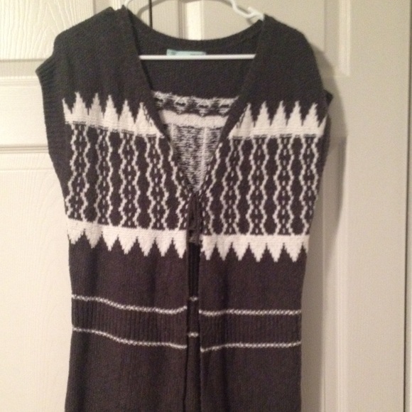 Maurices cardigan/sweater great condition
