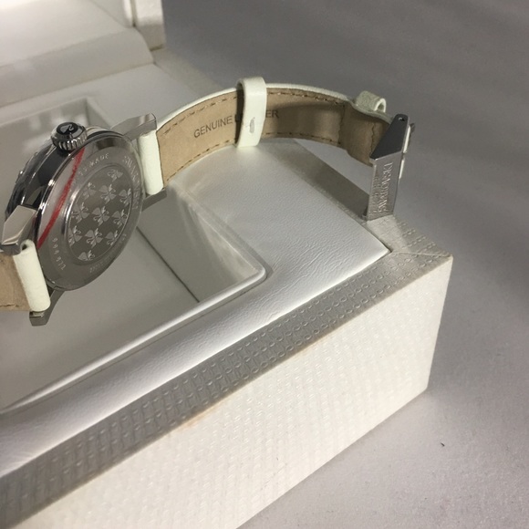 Swarovski Octea Lady Egg Shell Crystal Watch - Picture 4 of 11