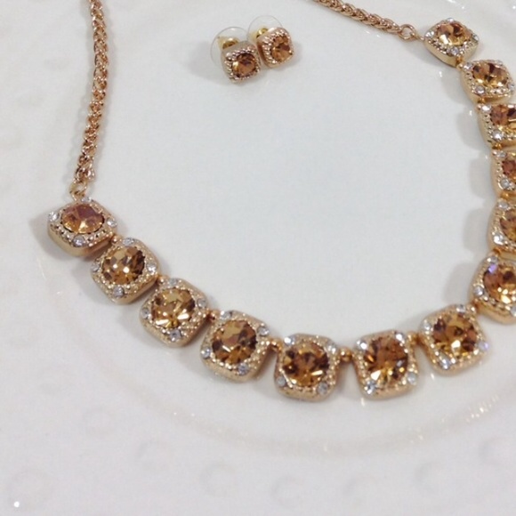 Yellow Crystal Necklace - Picture 2 of 3