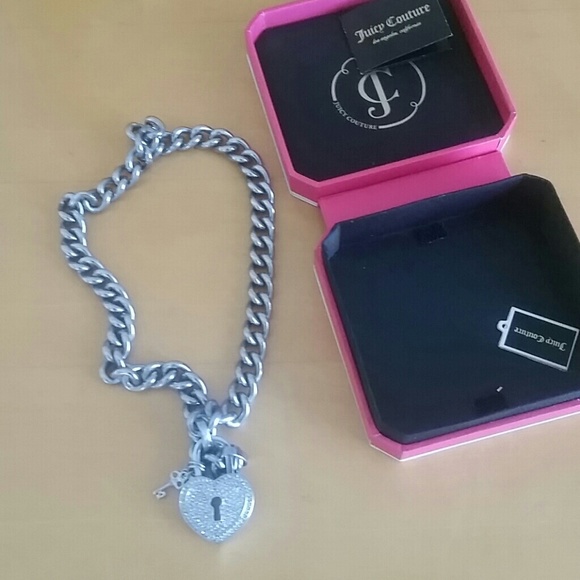 Juicy couture necklaces  (like new )