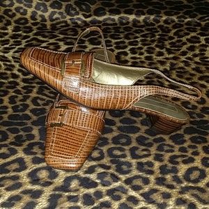 Bandolino stamped leather slip on shoes