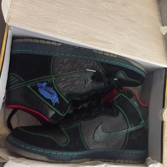 Brand new *****Nike SB twin peaks*****