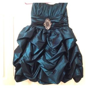 Short formal dress