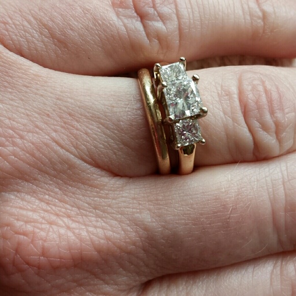 SOLD- 3 Stone Princess Cut Diamond Engagement Ring - Picture 3 of 4